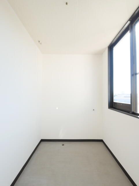 45.24m2 Commercial Space for Rent in Ashikaga, Tochigi - Thumbnail 4