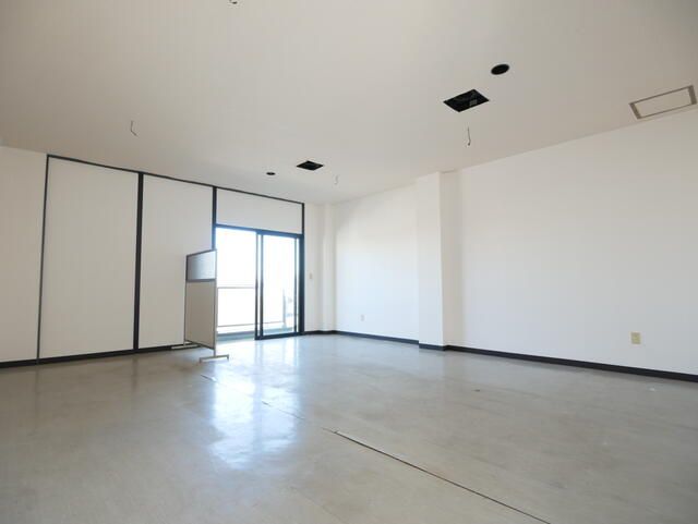 45.24m2 Commercial Space for Rent in Ashikaga, Tochigi - Thumbnail 3