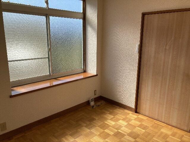 La Porte Ogura 2DK Apartment for Rent in Kashiwazaki, Niigata - Thumbnail 3