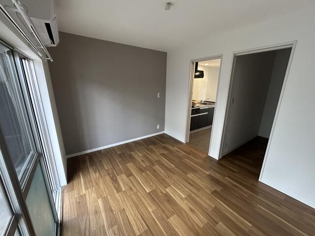 2K Apartment for Rent in Iwatsuki Ward, Saitama City - Thumbnail 3