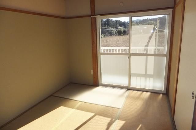2DK Apartment for Rent in Kimitsu, Chiba – 34.65 sqm - Thumbnail 2