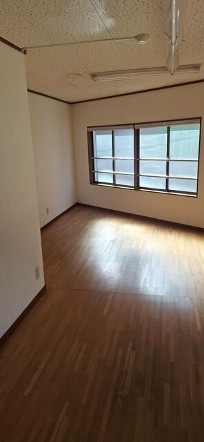 Office for Rent in Kokubunji, Tokyo - 42.54 sqm near Station - Thumbnail 3