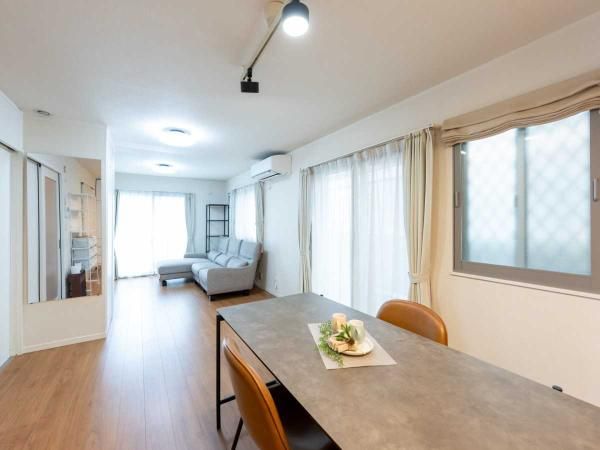Used 3LDK Detached House in Kunitachi, Tokyo - Thumbnail 4