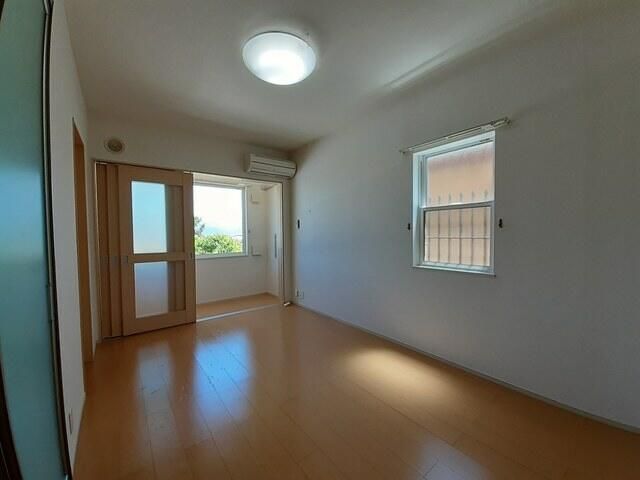 1LDK Apartment for Rent in Nagano City, Nagano - Thumbnail 2