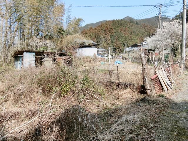 Land for Sale in Hanno, Saitama with River Views - Thumbnail 3