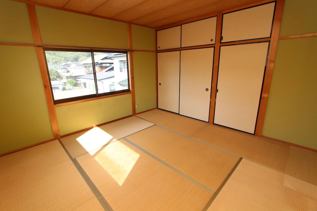 5LDK House for Sale in Tamano, Okayama | 139.88㎡ Living Space - Thumbnail 3