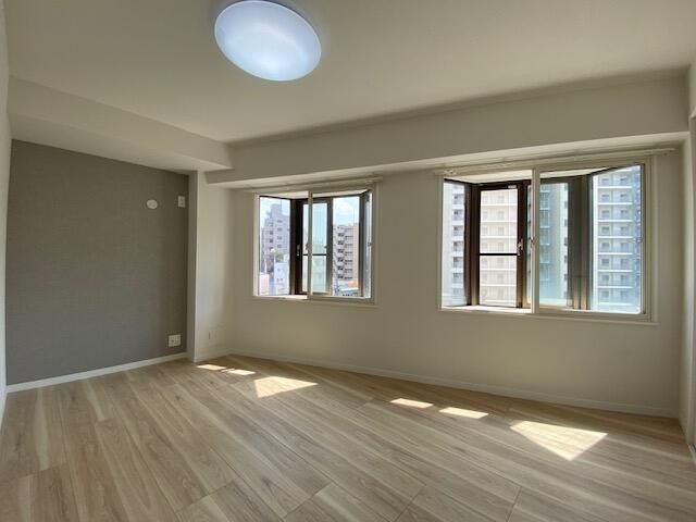 2DK Apartment for Sale in Kokubunji, Tokyo - 48.53 sqm - Thumbnail 3