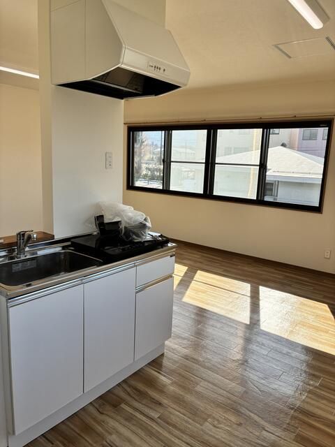 2LDK Apartment for Rent in Aizuwakamatsu, Fukushima - Thumbnail 3