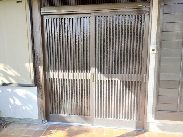 7DK House for Sale on Large Corner Lot in Tateyama, Chiba - Thumbnail 2