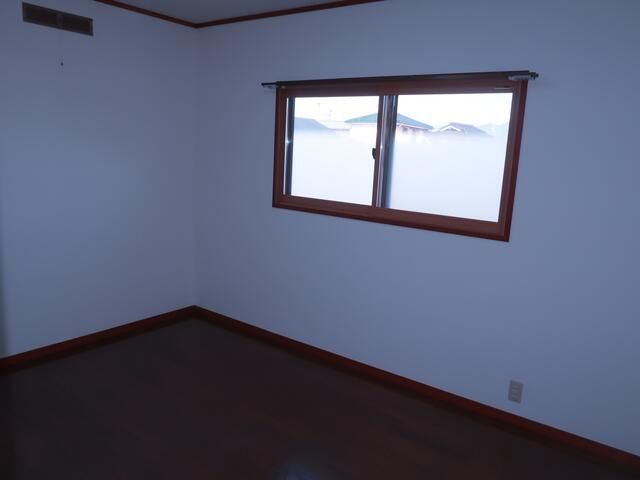 3K Apartment for Rent near Shimoshin Station, Matsumoto - Thumbnail 3