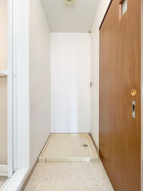 3LDK Apartment for Sale in Utsunomiya, Tochigi - Thumbnail 2