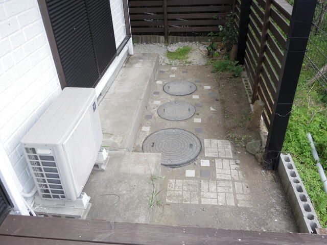 5LDK House for Sale in Oamishirasato, Chiba with Sauna and Parking - Image 16