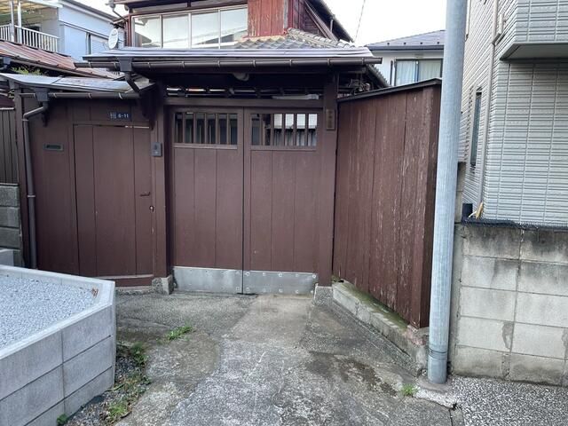 Land for Sale in Shinagawa, Tokyo - 175.66 sqm with Existing House - Thumbnail 4