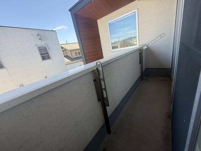 4LDK Modern House in Fukui City with Roof Balcony and 3 Parking Spaces - Thumbnail 3