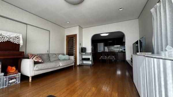 4LDK Detached House for Sale in Ikeda, Osaka with 192㎡ Land - Thumbnail 4