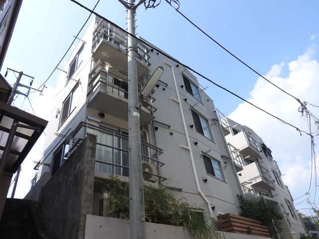 Doeru Shimokitazawa Apartment for Rent in Setagaya, Tokyo - Thumbnail 2