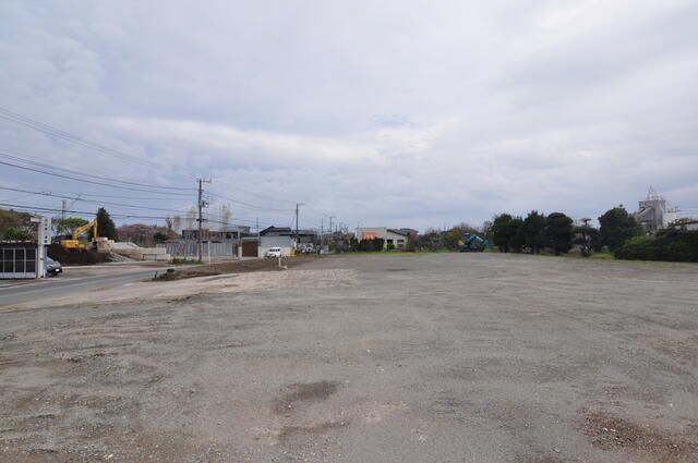 Land for Sale in Samukawa, Kanagawa - Flat Corner Plot - Thumbnail 2