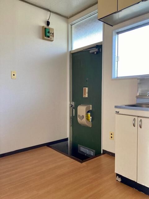 Sunny Hills Okamoto 2K Apartment for Rent in Nagareyama, Chiba - Thumbnail 2