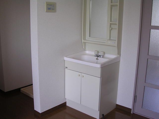 2K Apartment for Rent in Osaki City, Miyagi | 34.78 sqm - Thumbnail 3
