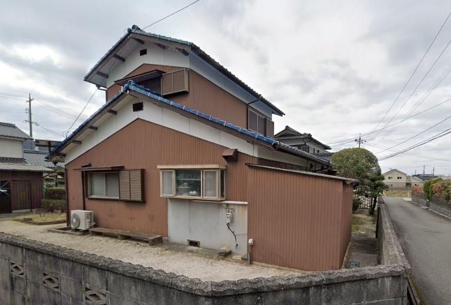 Spacious 4DK House on Large Corner Lot in Hofu, Yamaguchi - Main Image