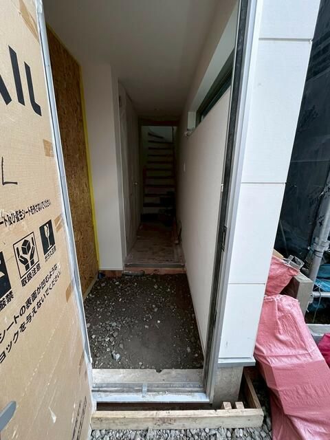 New Terrace House for Rent in Musashino City's Kichijoji - Thumbnail 2