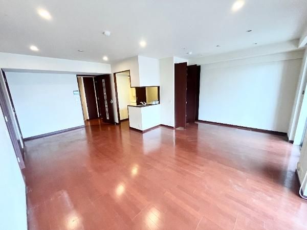 Tokyo Terrace 2LDK Condo in Setagaya, 81.23 sqm - Thumbnail 3
