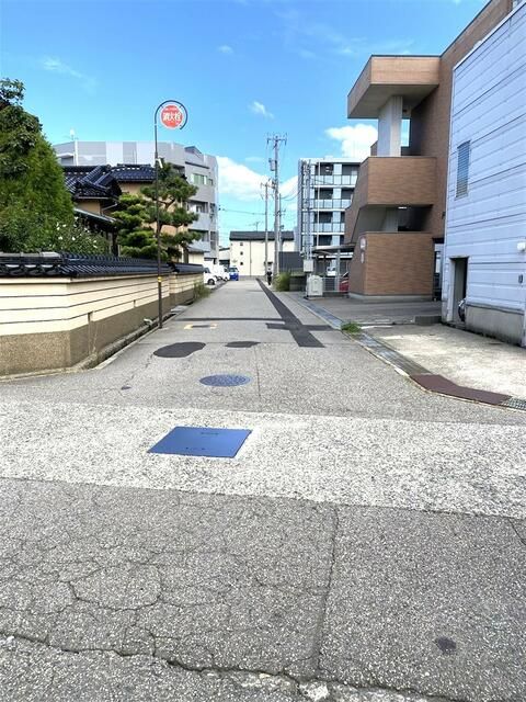 683 sqm Land for Sale in Kanazawa City, Ishikawa - Thumbnail 4