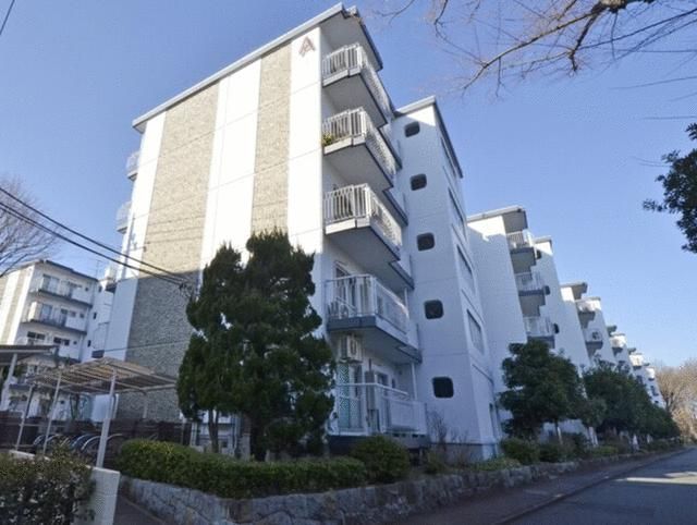 3LDK Apartment for Sale near Kotesashi Station, Tokorozawa - Thumbnail 2