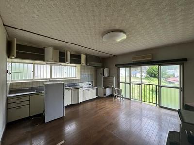 4SLDK House in Nishiizu, Shizuoka with Free Parking & Multi-Gen Potential — Interior, Nishiizu, Shizuoka