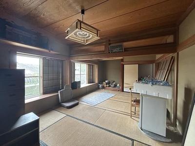 4SLDK House in Nishiizu, Shizuoka with Free Parking & Multi-Gen Potential — Interior, Nishiizu, Shizuoka