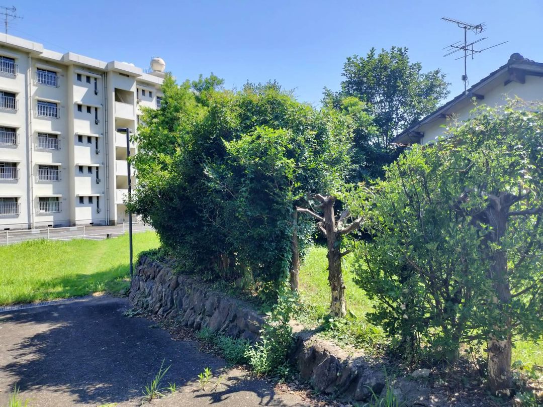 2LDK Wooden House with 3 Parking Spaces in Sasebo, Nagasaki - Main Image