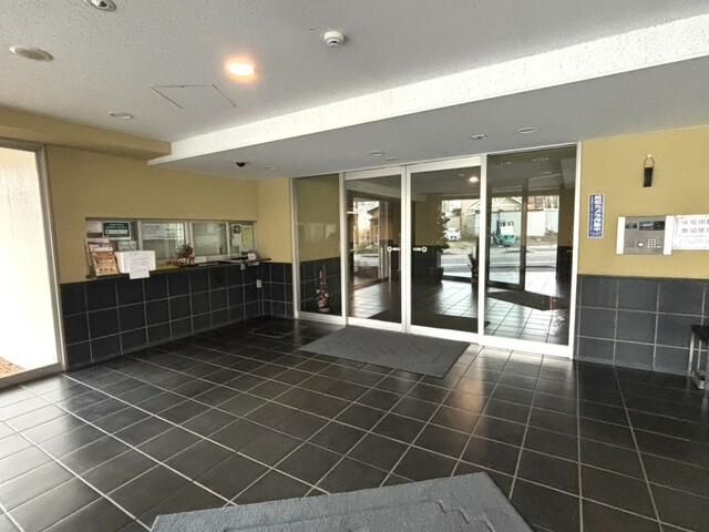 3LDK Apartment for Sale in Inage, Chiba City - Thumbnail 4