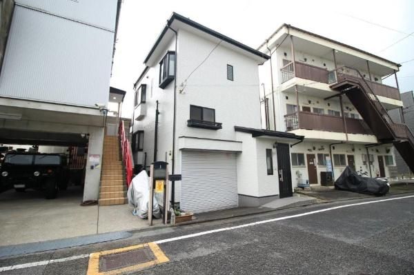 1LDK House with Garage in Setagaya, Tokyo | 106.98 sqm - Thumbnail 2