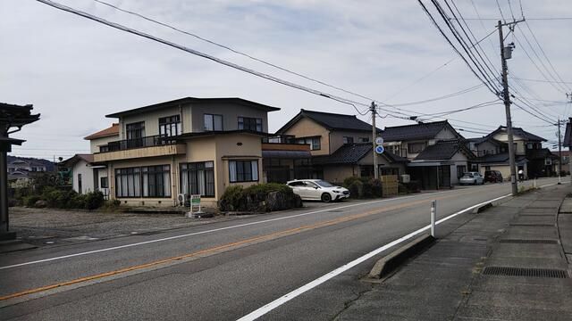Residential Land for Sale in Kurobe, Toyama - 272 sqm Corner Lot - Thumbnail 2