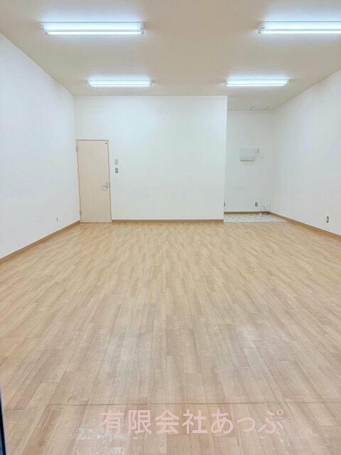 Commercial Space for Rent in Isesaki, Gunma - 49.68 sqm - Thumbnail 2
