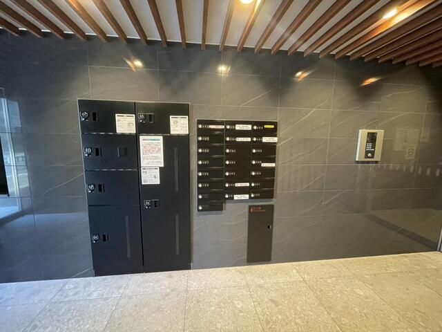 Leone Oshiage Cube 1K Apartment for Rent in Sumida, Tokyo - Thumbnail 3