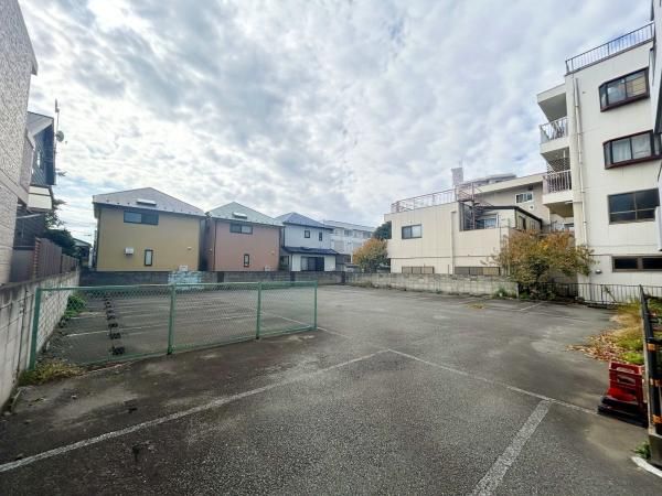 371 sqm Development Land for Sale in Kunitachi, Tokyo - Thumbnail 3