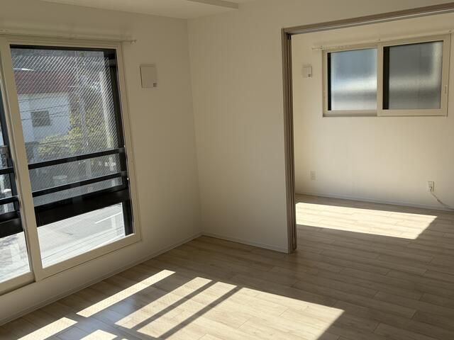 New 3LDK Apartment near Streetcar in Sapporo, Hokkaido - Thumbnail 4