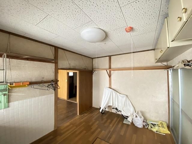 4DK Detached House for Sale in Izumi, Nagasaki City - Thumbnail 3