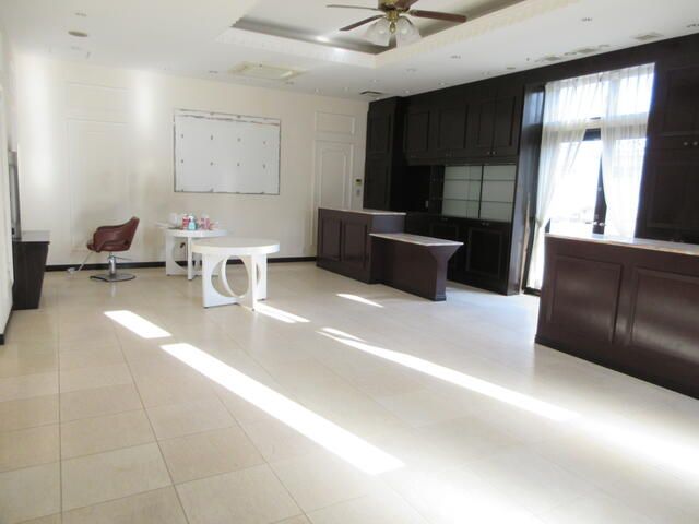 Commercial Shop for Rent in Sendai, Miyagi - 203.6 sqm - Thumbnail 2