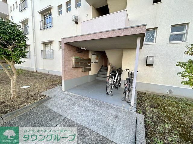 Kurosu Danchi 3DK Apartment for Sale in Iruma, Saitama - Thumbnail 4