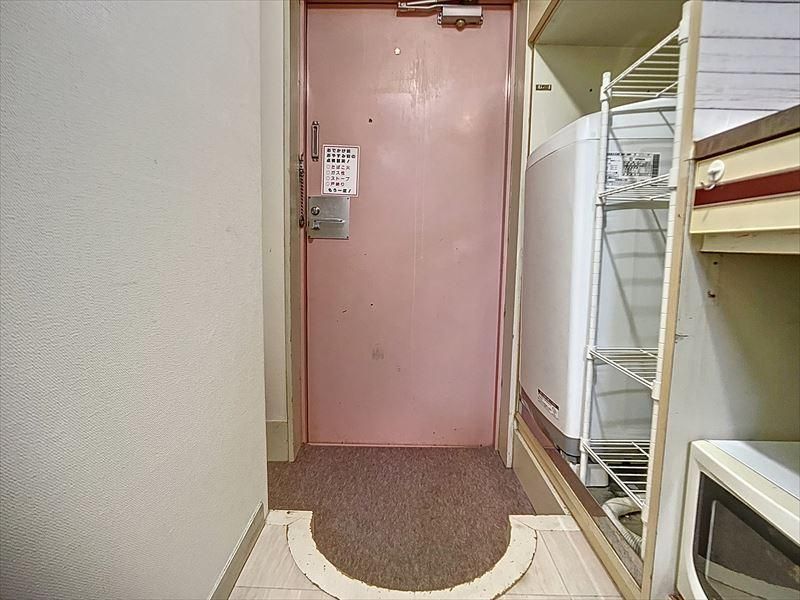 1K Apartment for Sale in Kanazawa, Ishikawa - 15.68 sqm - Thumbnail 2