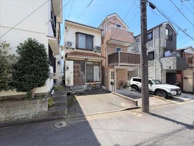 Resale House in Yokohama Minami-ku 3DK 74.52 sqm — Street, Naka, Kanagawa