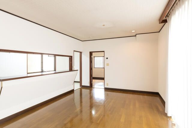 4SLDK House for Sale in Yotsukaido, Chiba - 165sqm Land - Thumbnail 4