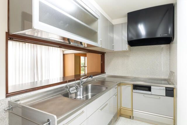 4SLDK House for Sale in Yotsukaido, Chiba - 165sqm Land - Thumbnail 3