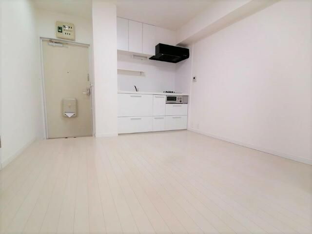 1DK Apartment for Sale in Ome City, Tokyo - 29.52 sqm - Thumbnail 2