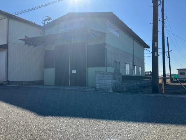 Warehouse for Rent in Kozo Saitama with Crane and High Ceilings - Thumbnail 3