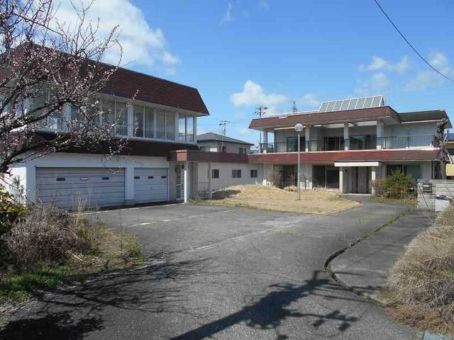 Office & Residence for Sale in Aizu-Wakamatsu, Fukushima - Thumbnail 3