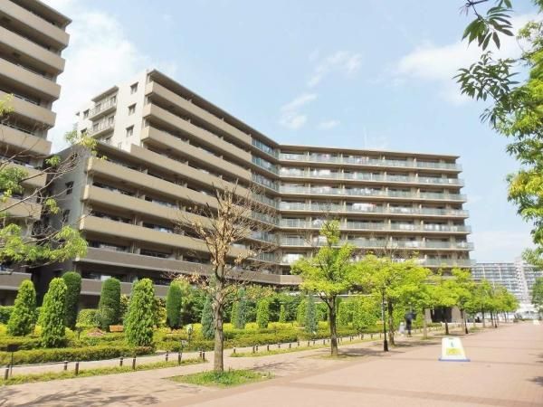 3LDK Apartment for Sale in Tsurumi-ku, Yokohama - Thumbnail 2
