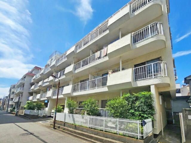 1SLDK Apartment for Sale in Tsurumi-ku, Yokohama, 46.98 sqm - Thumbnail 2
